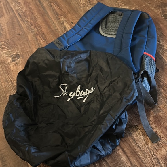 🔥RARE🔥 Skybags Geek 02 Laptop Bag - Picture 9 of 14